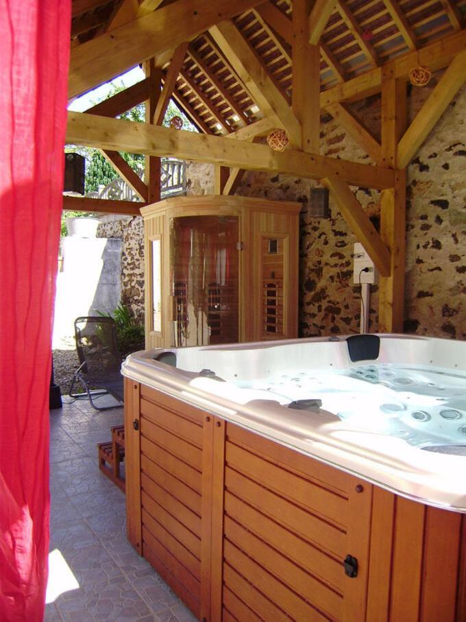 Le Clos De La Fontaine Massay Exterior photo